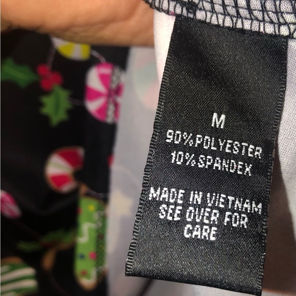 AGB DRESS N.W.T. SIZE MEDIUM HOLIDAY PRINT 20” X 35” Festive Not So Ugly X- Mas - Picture 5 of 7